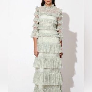 Chic Ruffled Lace Maxi Dress in pistachio